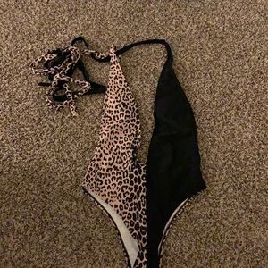 One piece swim suit